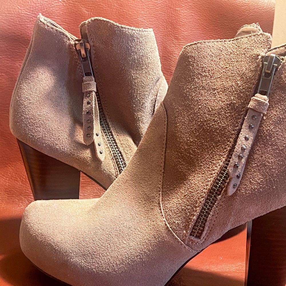 Steve Madden Georgia Ankle Boots - Size 8M Suede - Gray